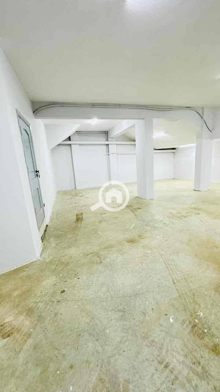 2 5108f570-4e61-4462-bcd1-225148e25b28. jpg