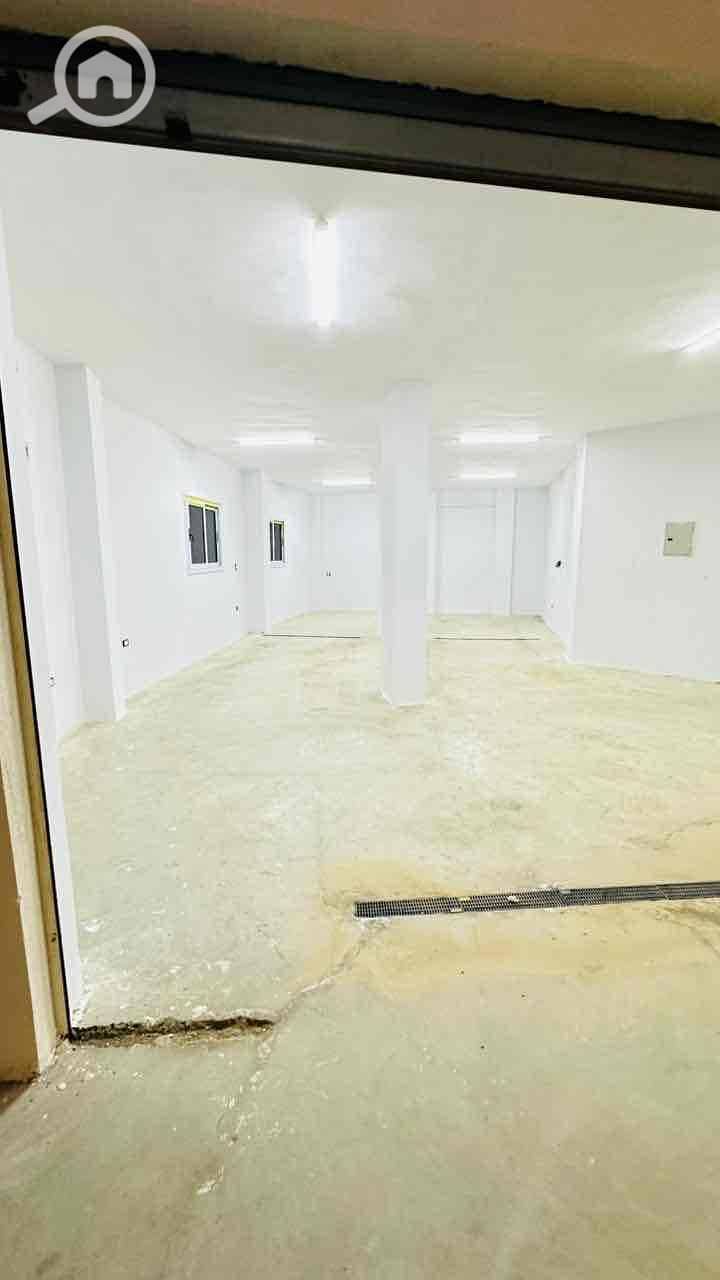 4 6723689d-480b-4779-859a-2595c7a45456. jpg