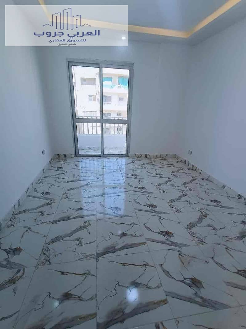 4 9fbaff5c-c5e9-44fb-ae88-bd539ad06654. jpg