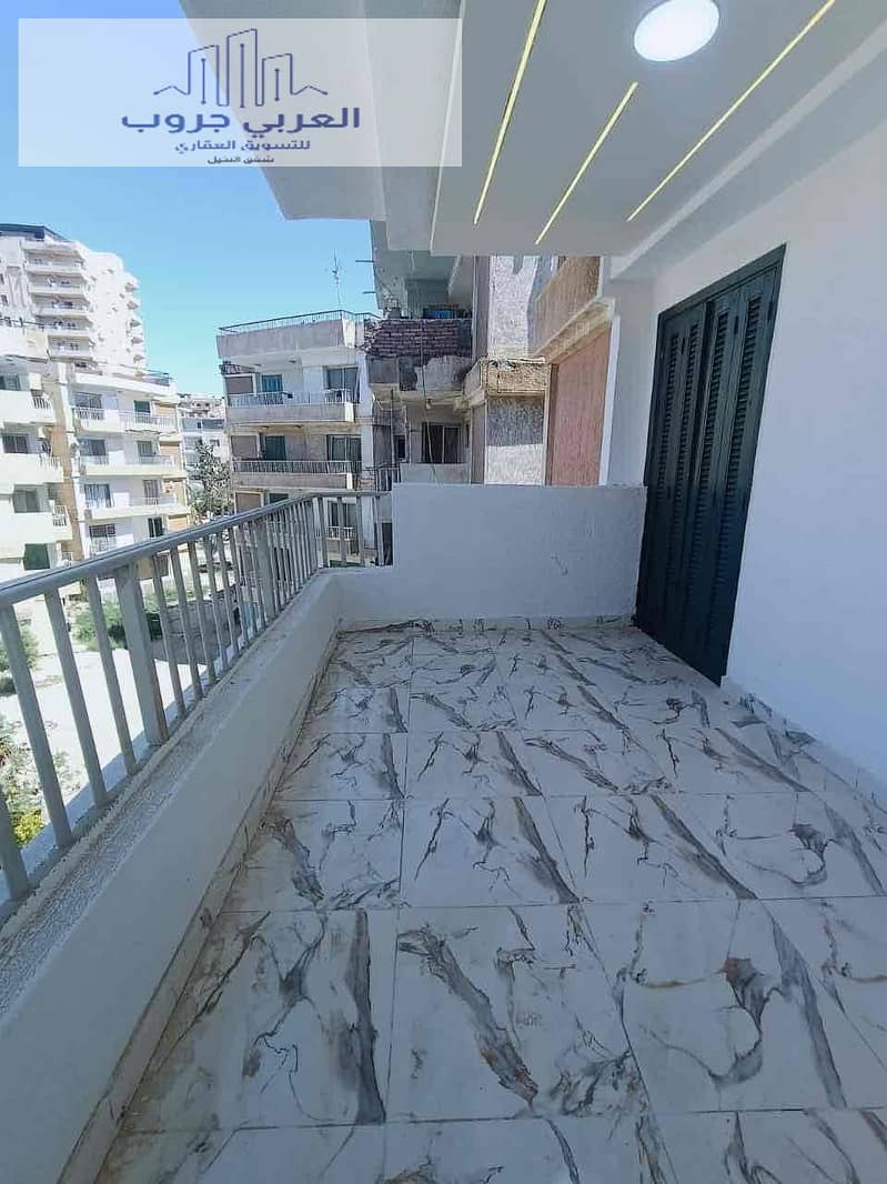 10 e8a89391-184d-4470-b91a-7c44d7c95085. jpg