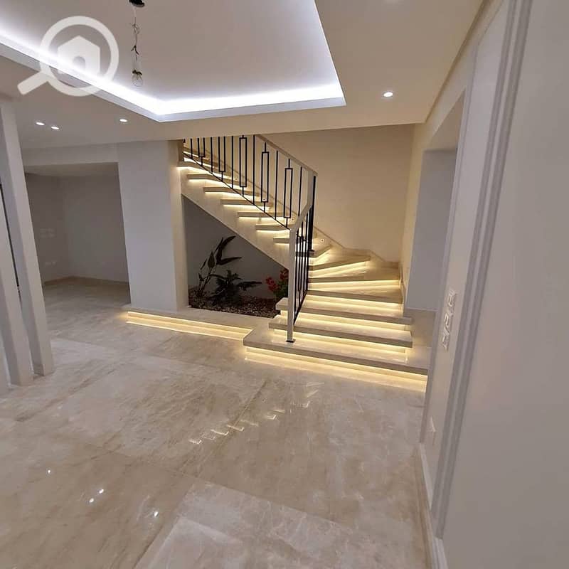 4 577607839_826796666944682_9054156017430485114_n. jpg