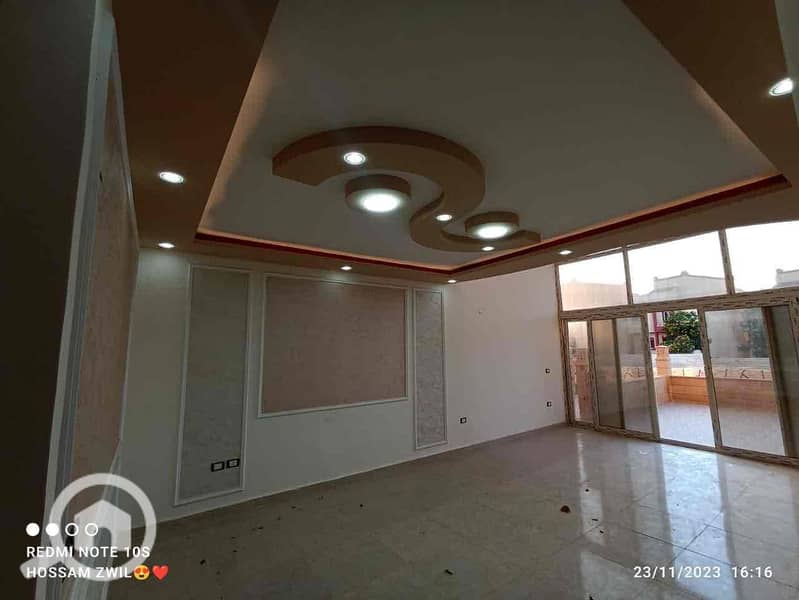 5 68f2dee2-0f39-4b20-9936-0978603a3259. jpg