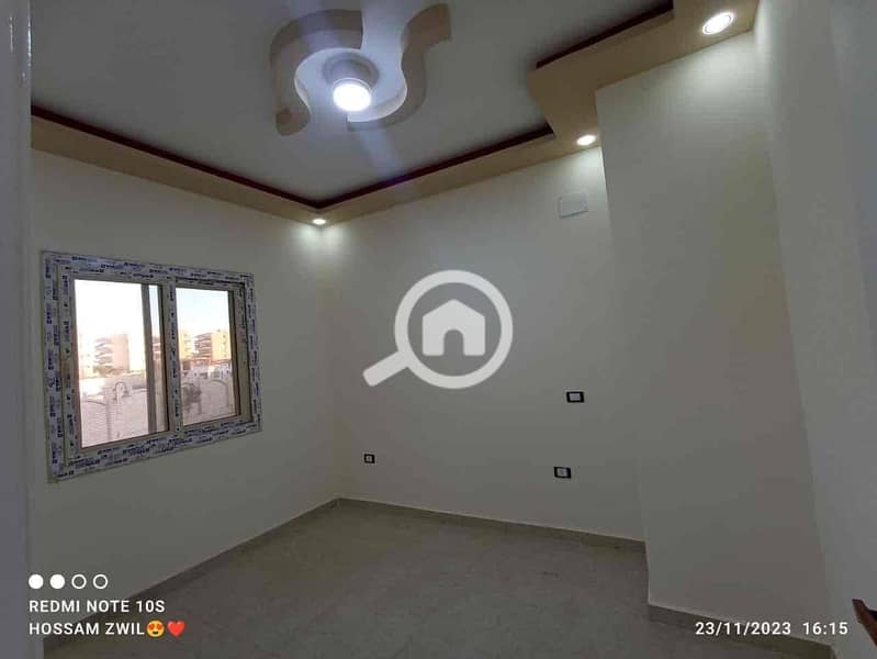 7 c29c9b18-00a8-4841-9c8c-de0c000df1ec. jpg