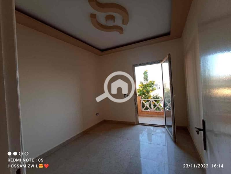 12 1ff9f4e3-50de-4225-8652-0fde639d153b. jpg