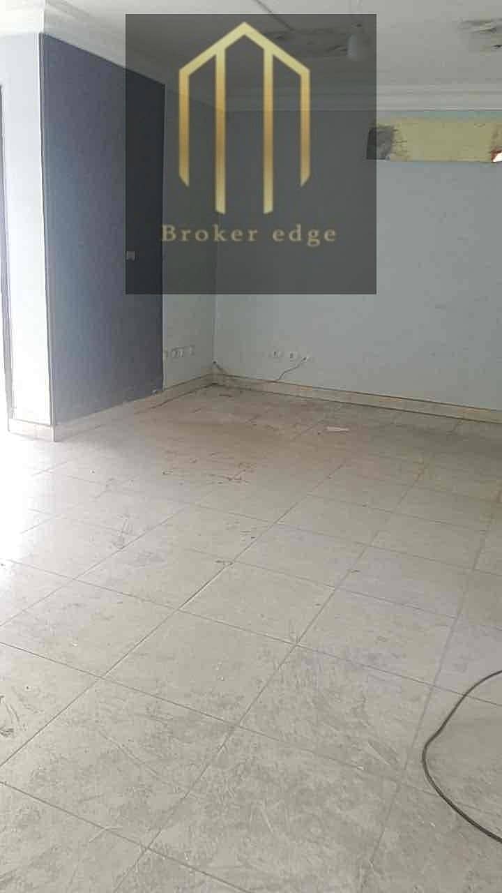 6 7753d517-4492-498d-844a-10d3f8ad058c. jpg