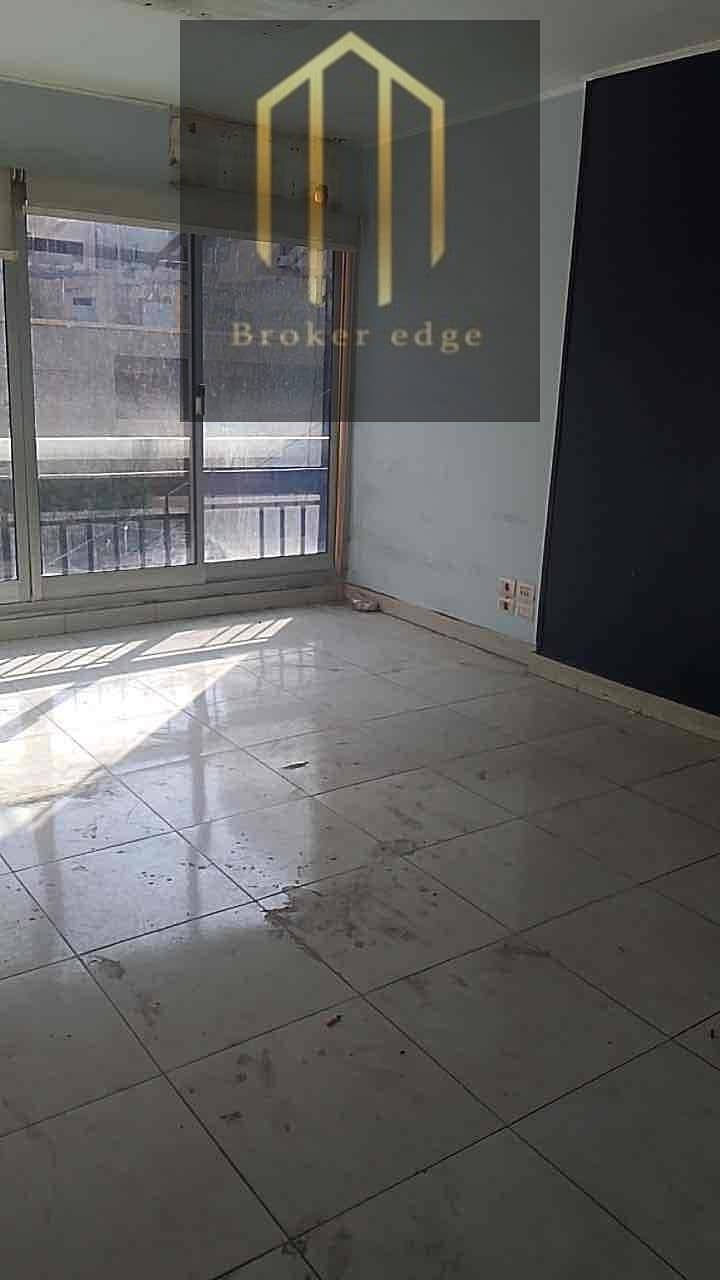 7 f4dc85c1-46ad-421b-aa26-ceff9b3088cf. jpg