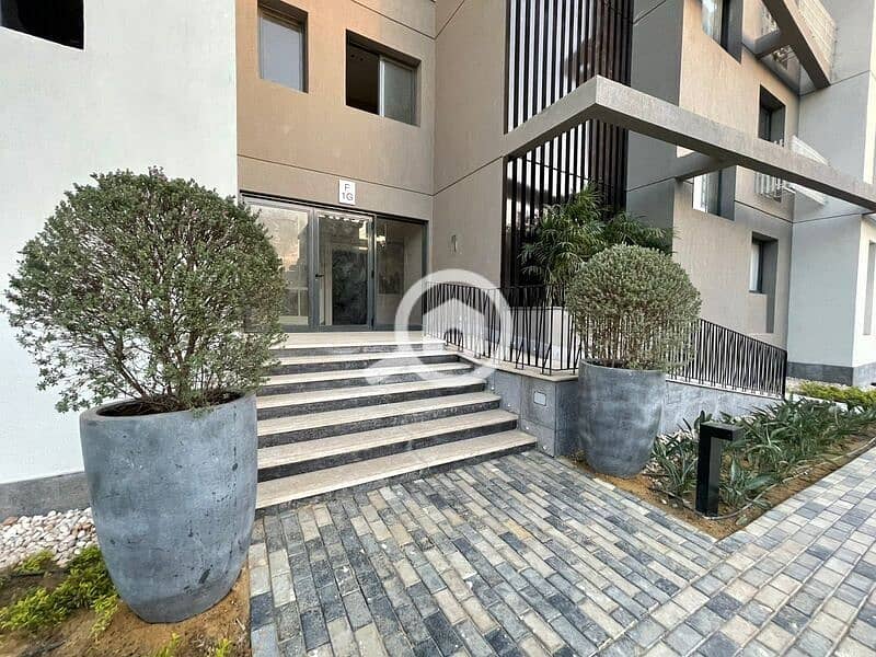 7 WhatsApp Image 2025-11-21 at 4.39. 12 PM. jpeg