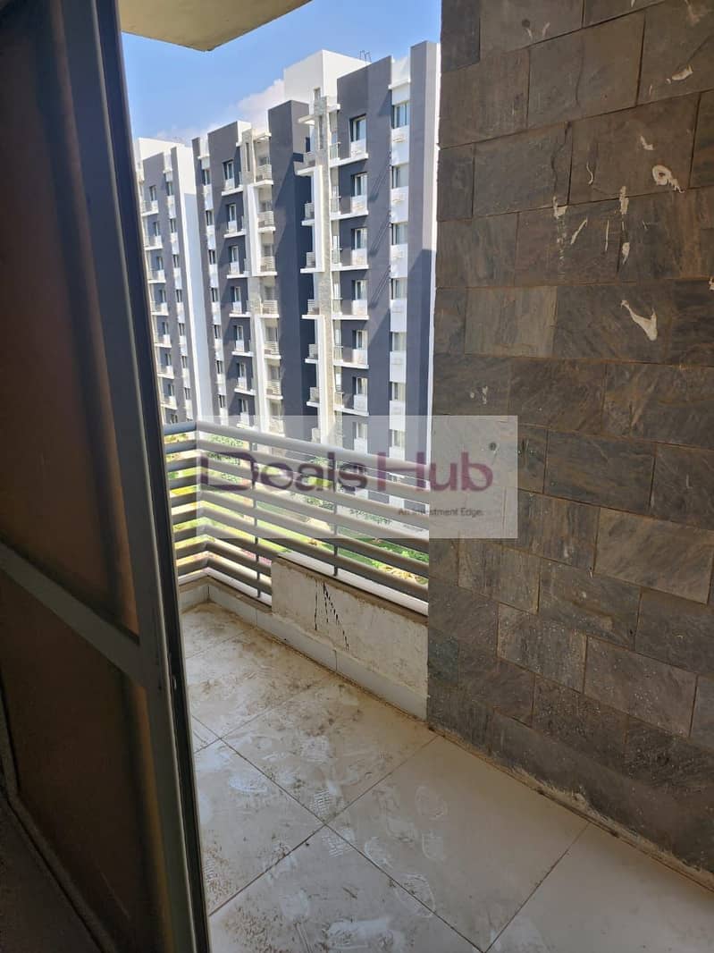 14 c0c57b48-5da0-49e6-b312-93237c3375a1. jpg