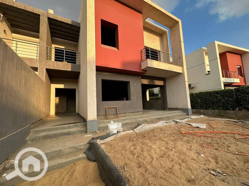 WhatsApp Image 2025-11-09 at 16.19. 46 (4). jpeg