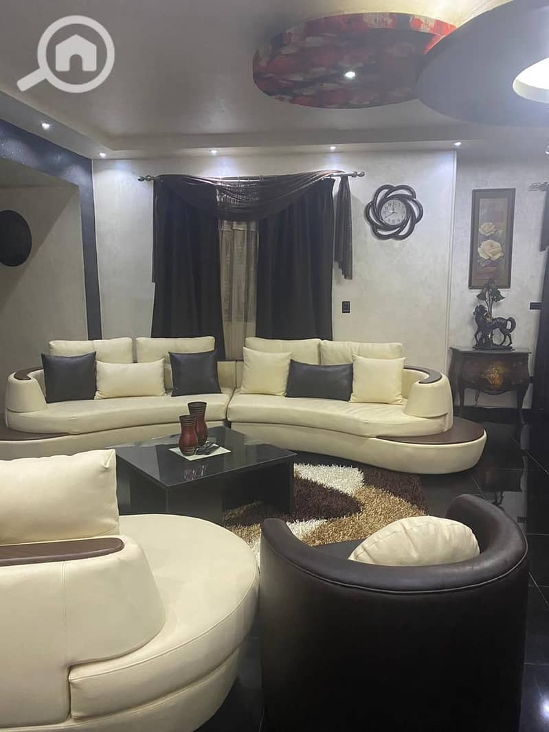 3 WhatsApp Image 2025-11-23 at 08.39. 45 (2). jpeg