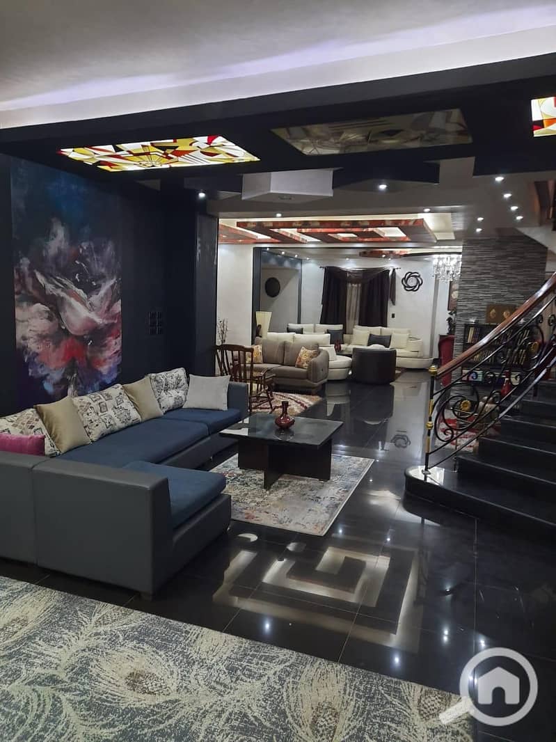 30 WhatsApp Image 2025-11-23 at 08.39. 54 (2). jpeg