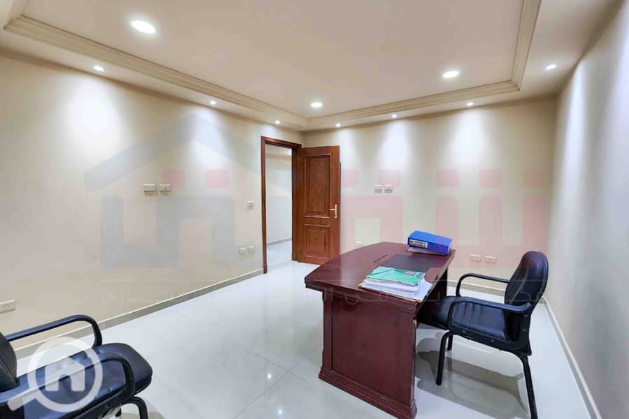 12 WhatsApp Image 2025-11-20 at 4.19. 46 PM. jpg