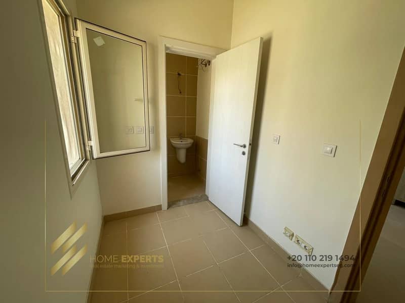 5 039c5f39-63d6-4970-955b-ba0525576550. jpg