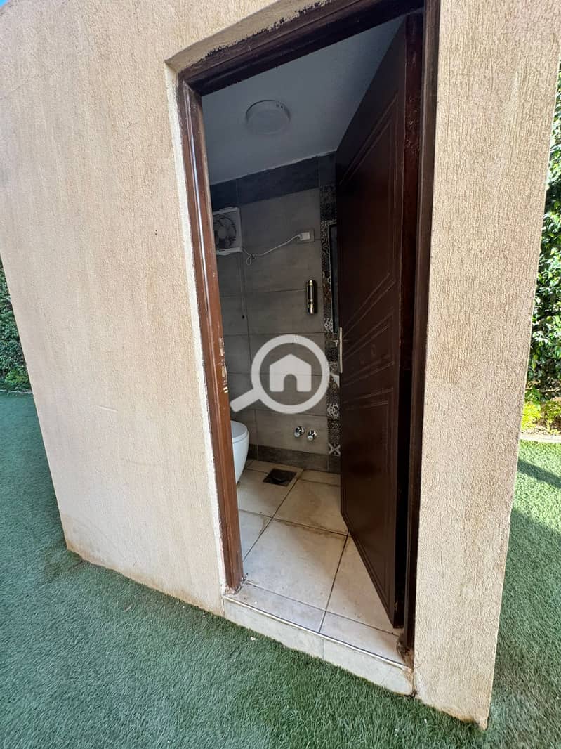 31 90e9bc64-0abe-4cda-9482-9996d29bf83f. jpeg