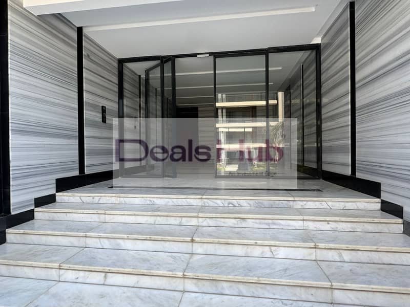 5 0ff07492-6877-4798-ad54-2fb93eebcf04. jpg