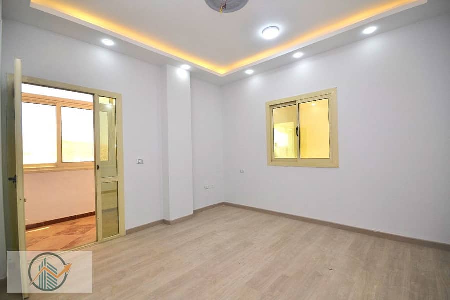 6 WhatsApp Image 2025-11-23 at 10.12. 07. jpeg