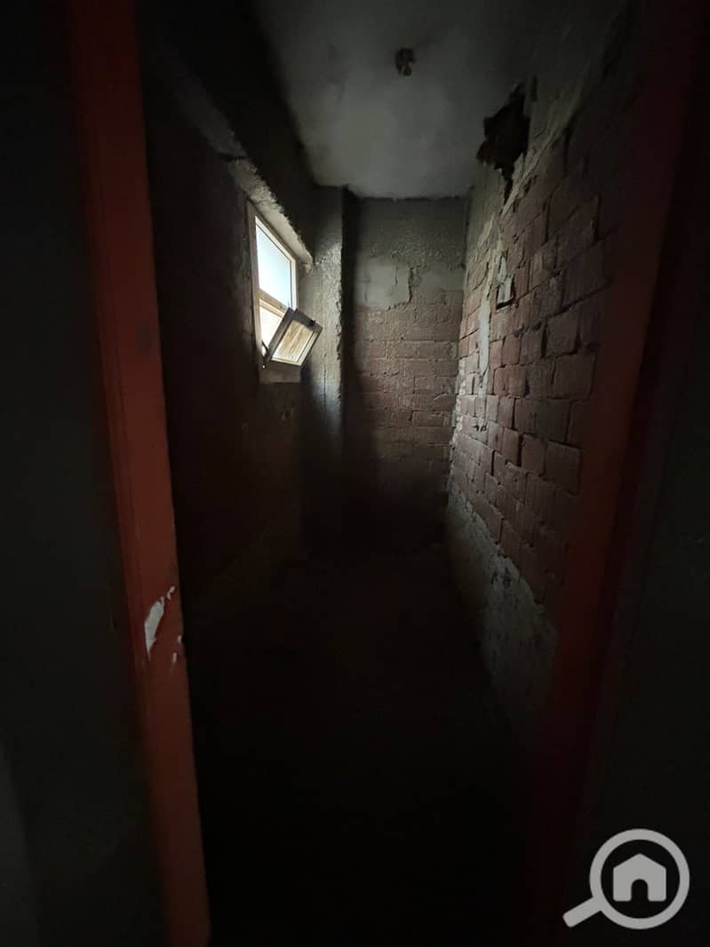 6 WhatsApp Image 2025-10-27 at 20.50. 26 (2). jpeg