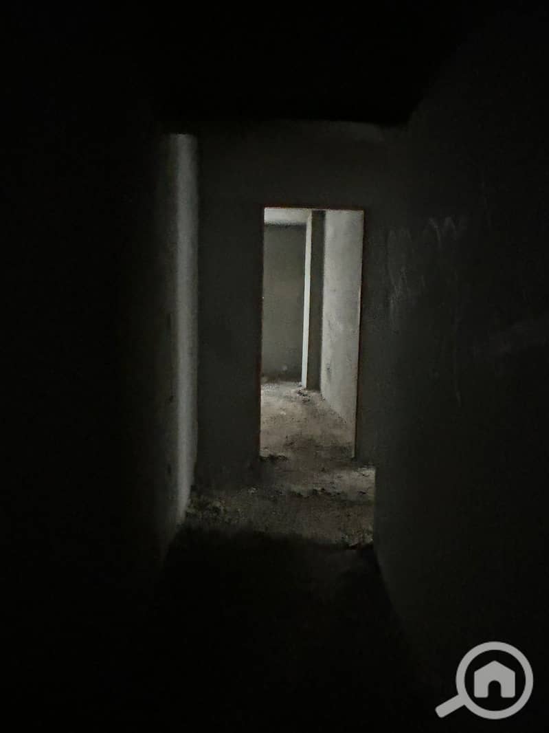 11 WhatsApp Image 2025-10-27 at 20.50. 27 (1). jpeg