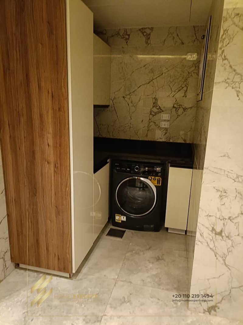 15 6679bb24-4c3d-455f-8840-ba4b6338e038. jpg