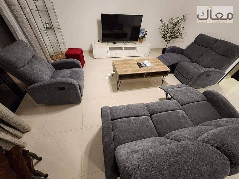 6 49410de4-1e26-4644-838b-bcde235a7bd4. jpeg