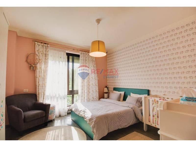 7 00b1022b-def8-4005-a6be-c845d2b970a7. jpg