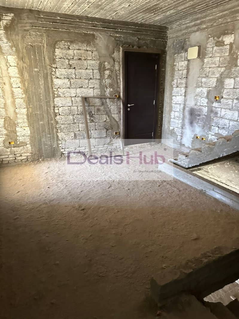 8 779010c5-ac45-4241-a8ad-a473359d3884. jpg