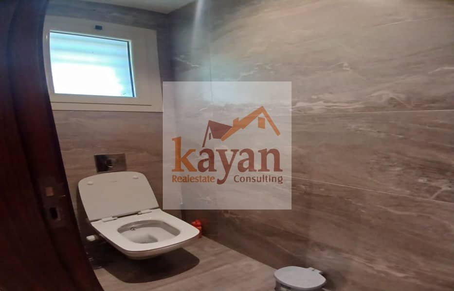 6 a1cd9c56-ae3c-454b-8700-3305fe009d41. jpg