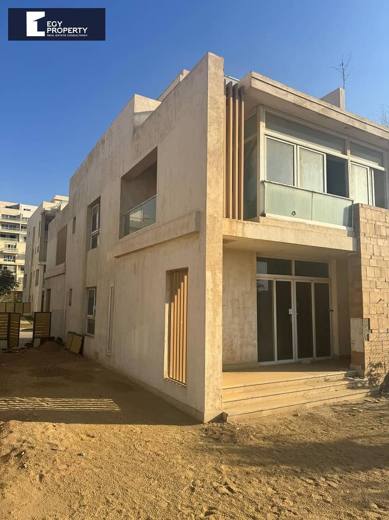 4 _files_c1e9a1fb-b5e6-4055-beef-cf671c88f782. jpeg