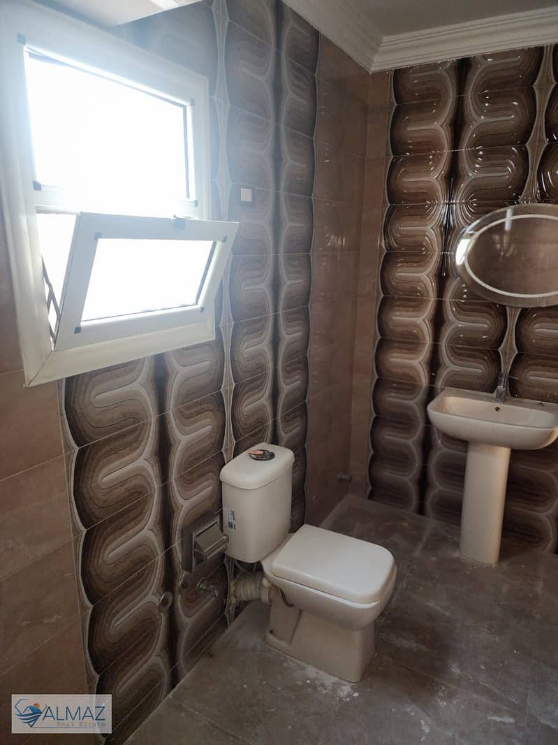 14 WhatsApp Image 2025-11-23 at 11.18. 53 AM (1). jpeg