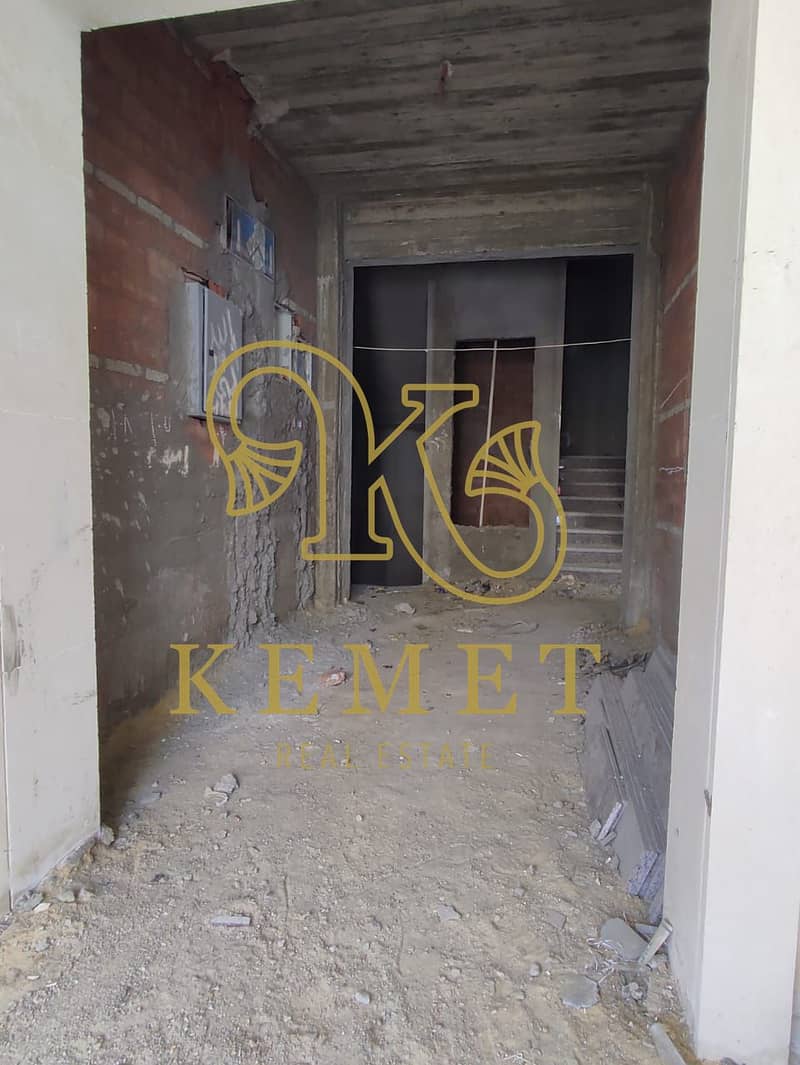 4 WhatsApp Image 2025-11-22 at 12.05. 13_0bedbd67. jpg