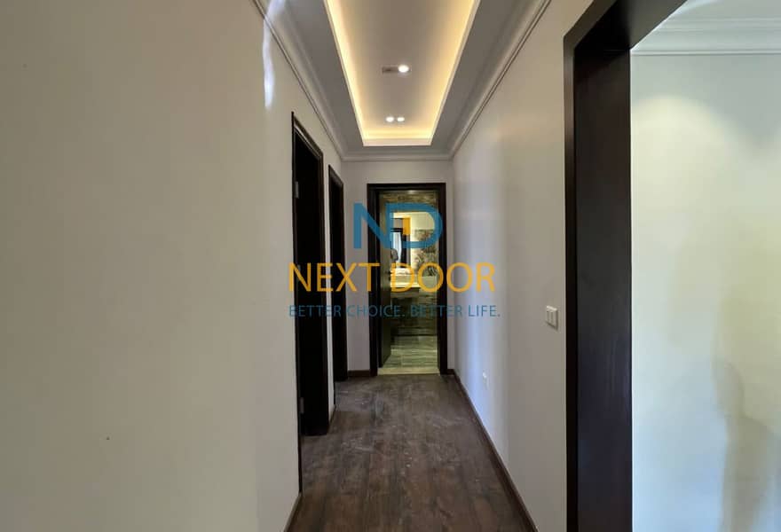 9 abb7dc8e-f6af-4f2e-9f30-74f0f643bd19. jpg