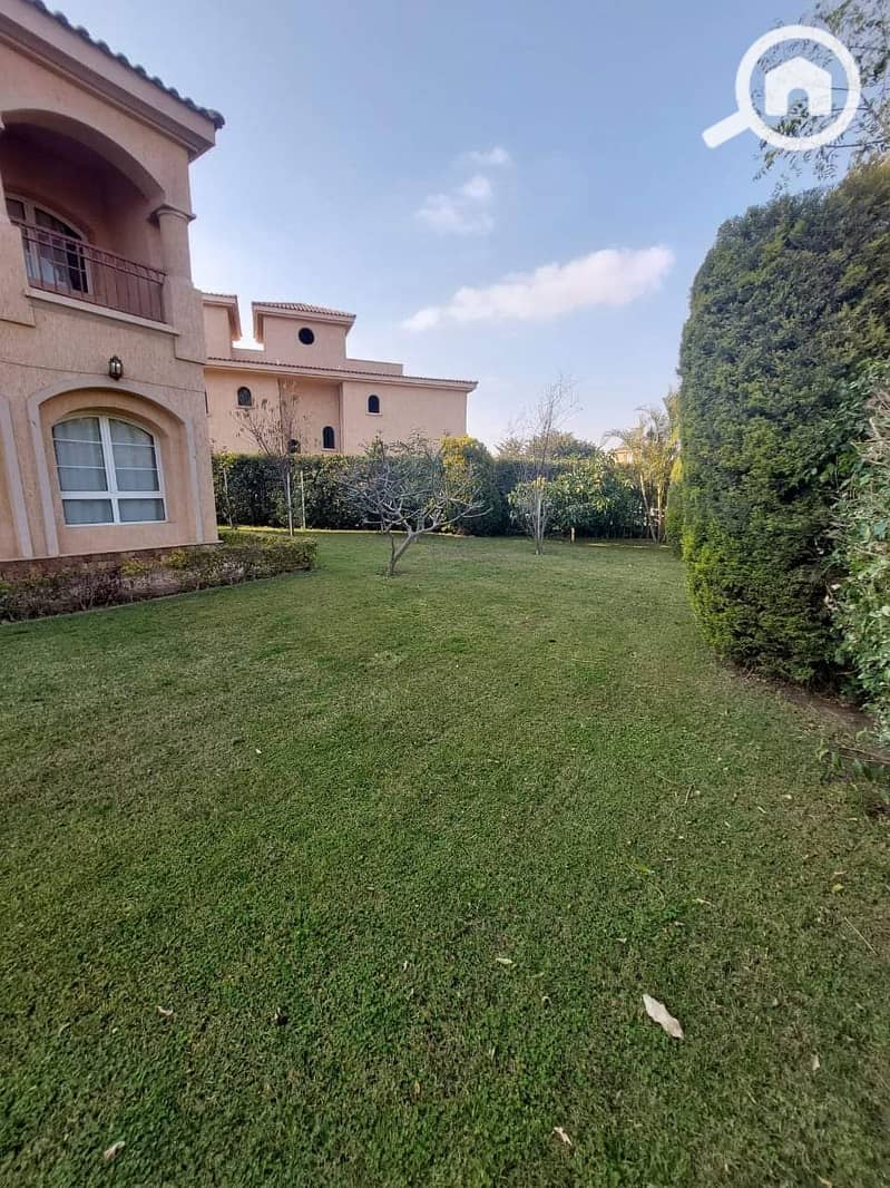 14 804f272f-8214-4fc5-99fd-8aa12b08c0c9. jpeg