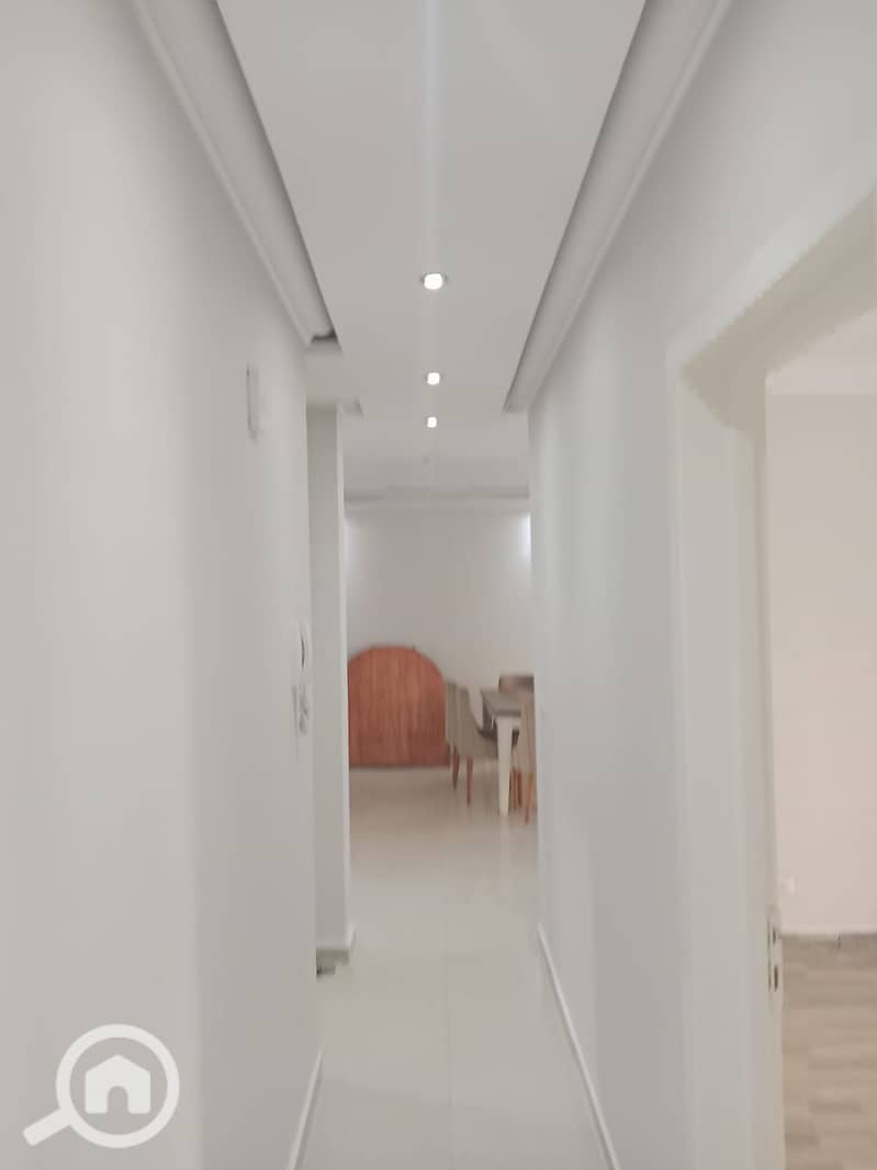 6 633ca827-e3fa-4f3d-9c72-6479a4e8fa76. jpg