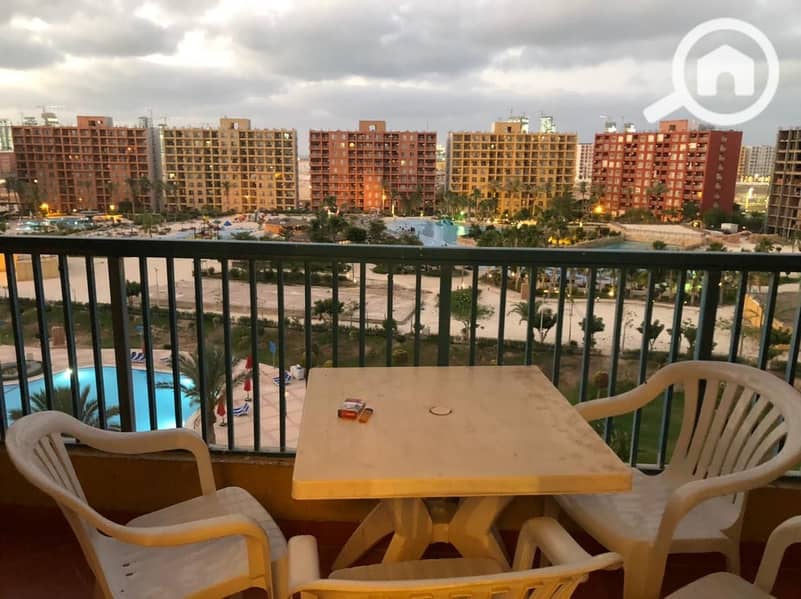 2 210b64e1-9b25-470b-9438-6b1ee981d441. jpeg