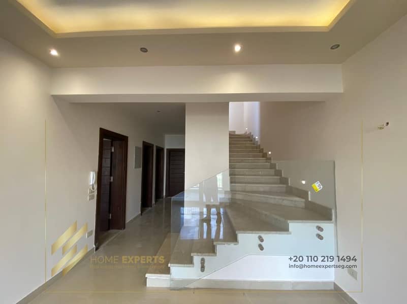 11 73a4daea-0d31-4a1c-a05a-8777e9b24419. jpg