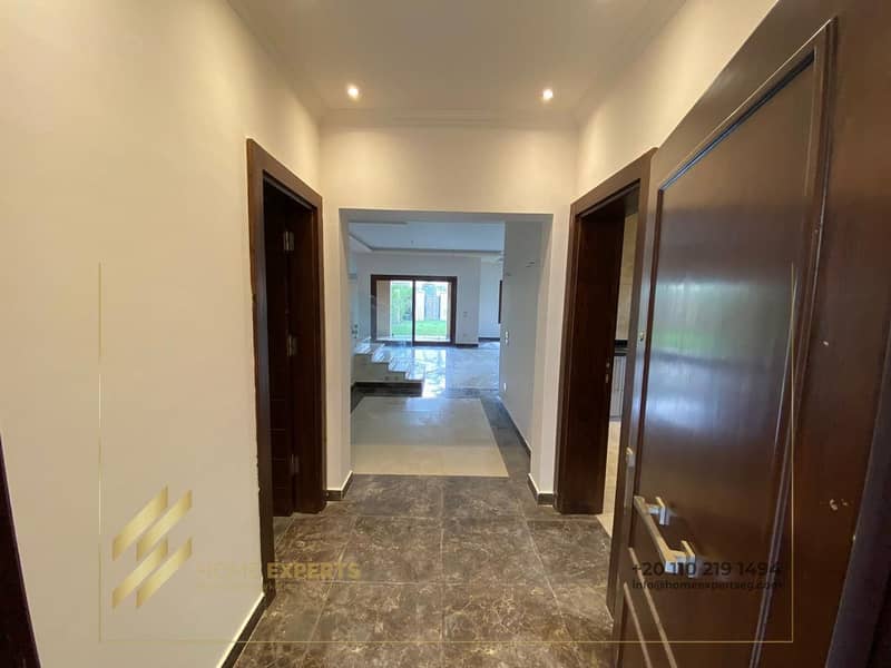 14 3220781c-1839-43df-a3de-53811a8f13e1. jpg