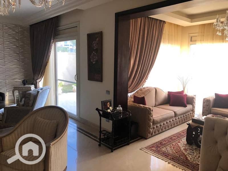 7 5dfc5543-421a-4e2c-8d32-4d9022f28dea. jpeg