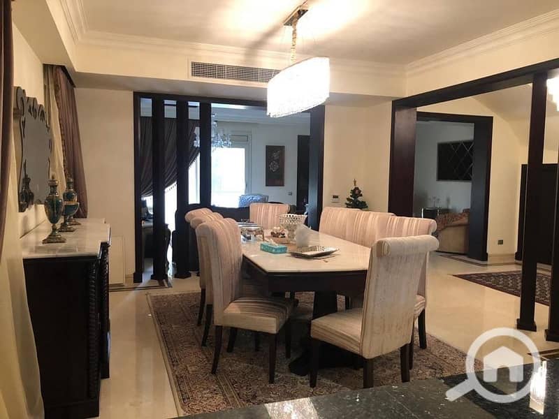 8 734b1d68-3aa4-4a4b-a797-4f0e53cecd77. jpeg