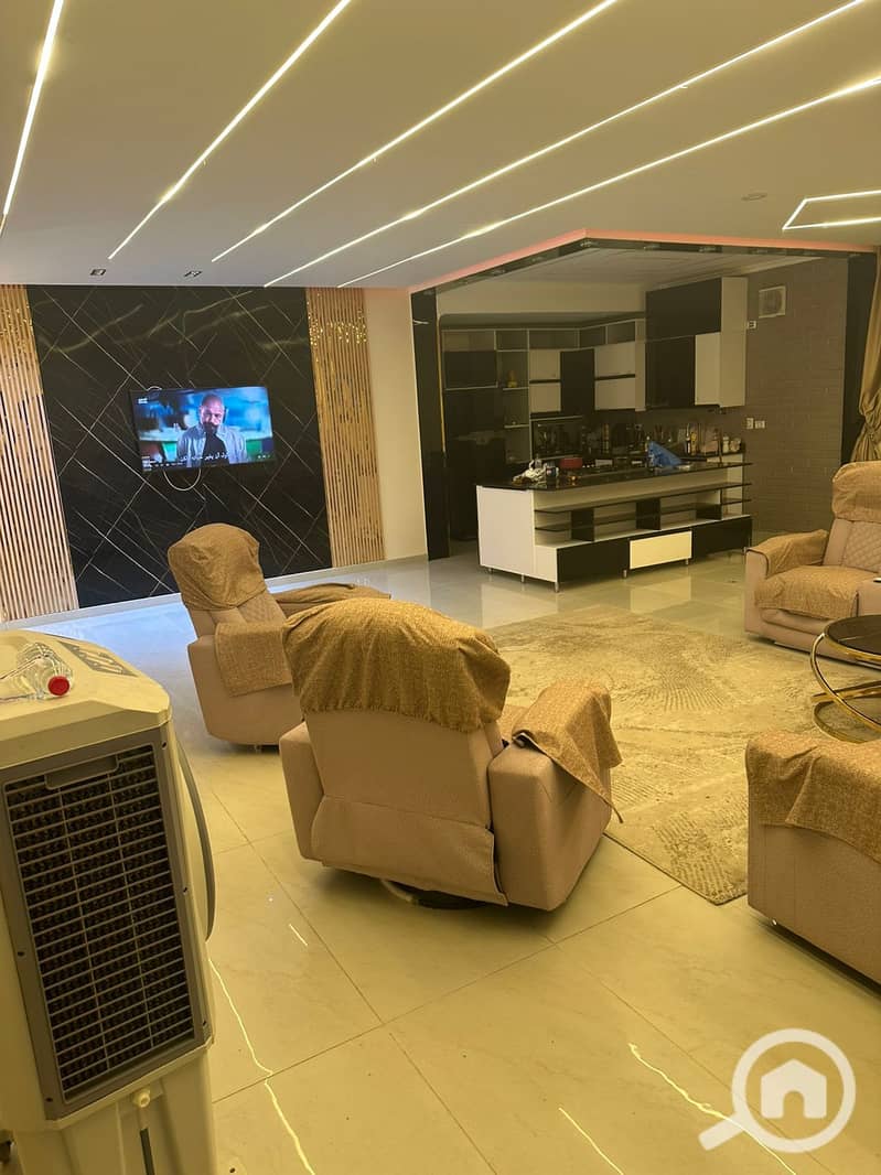 7 WhatsApp Image 2025-11-23 at 11.57. 14 (1). jpeg