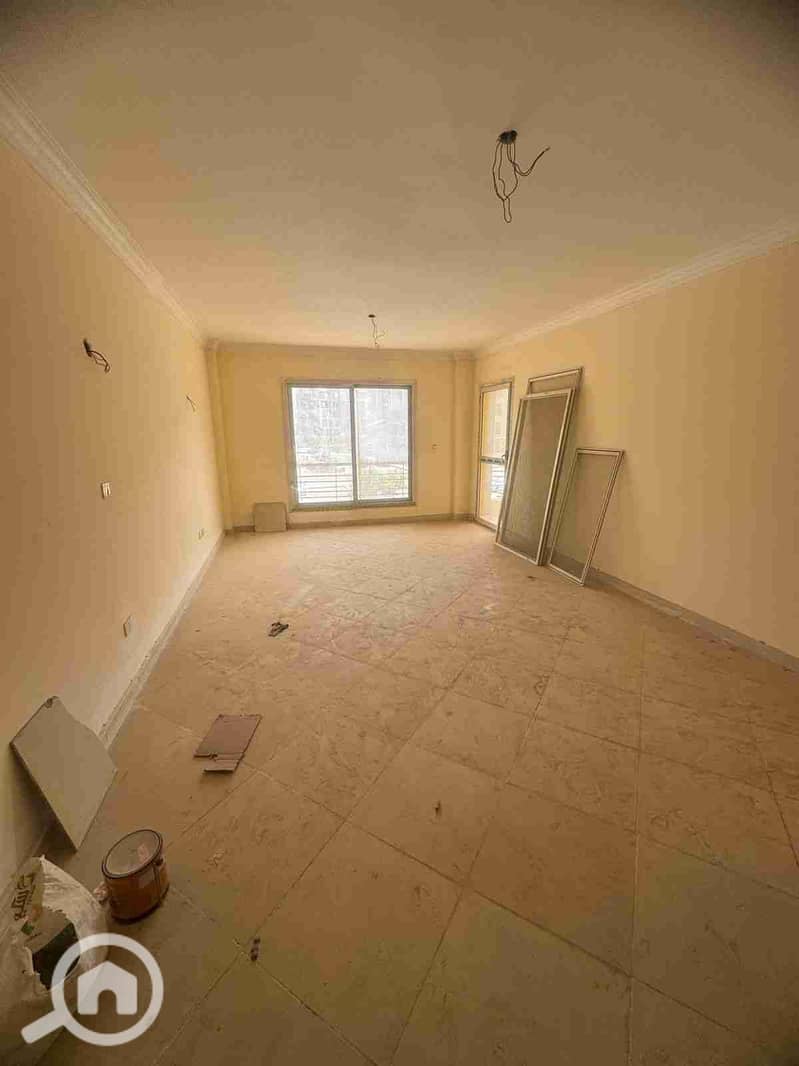 1000121651. jpg 1000121651. jpg