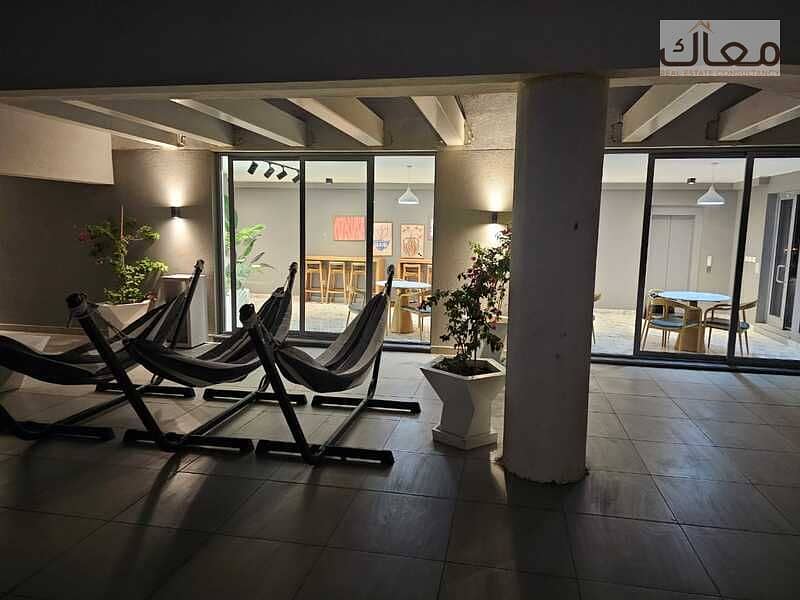 5 9e5bcae5-7c6e-43f8-8266-e45429a91d38. jpeg