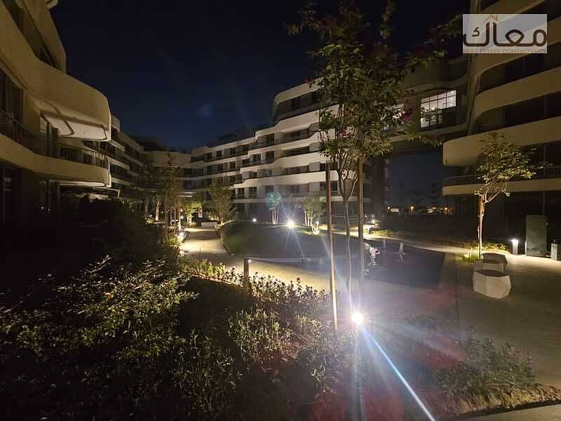 6 21b66aef-4133-4cad-a49b-2e7edbe6c131. jpeg