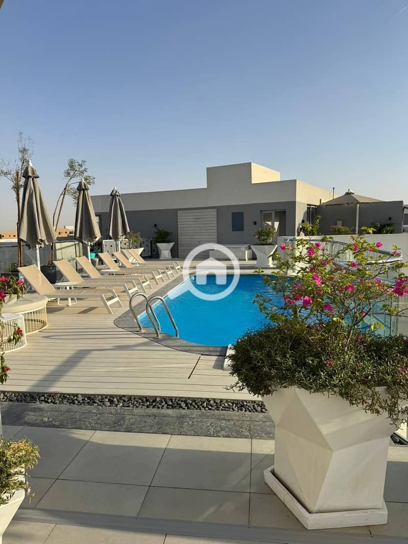 3 4f9580d0-c3b7-40f9-814e-b247347a9689. jpg