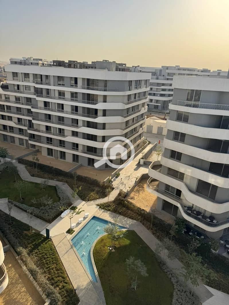 8 daa6bde6-0bd5-4d65-b8d7-750fbcd131ac. jpg