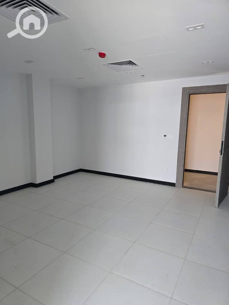 3 WhatsApp Image 2025-11-23 at 12.22. 34 PM (3). jpeg