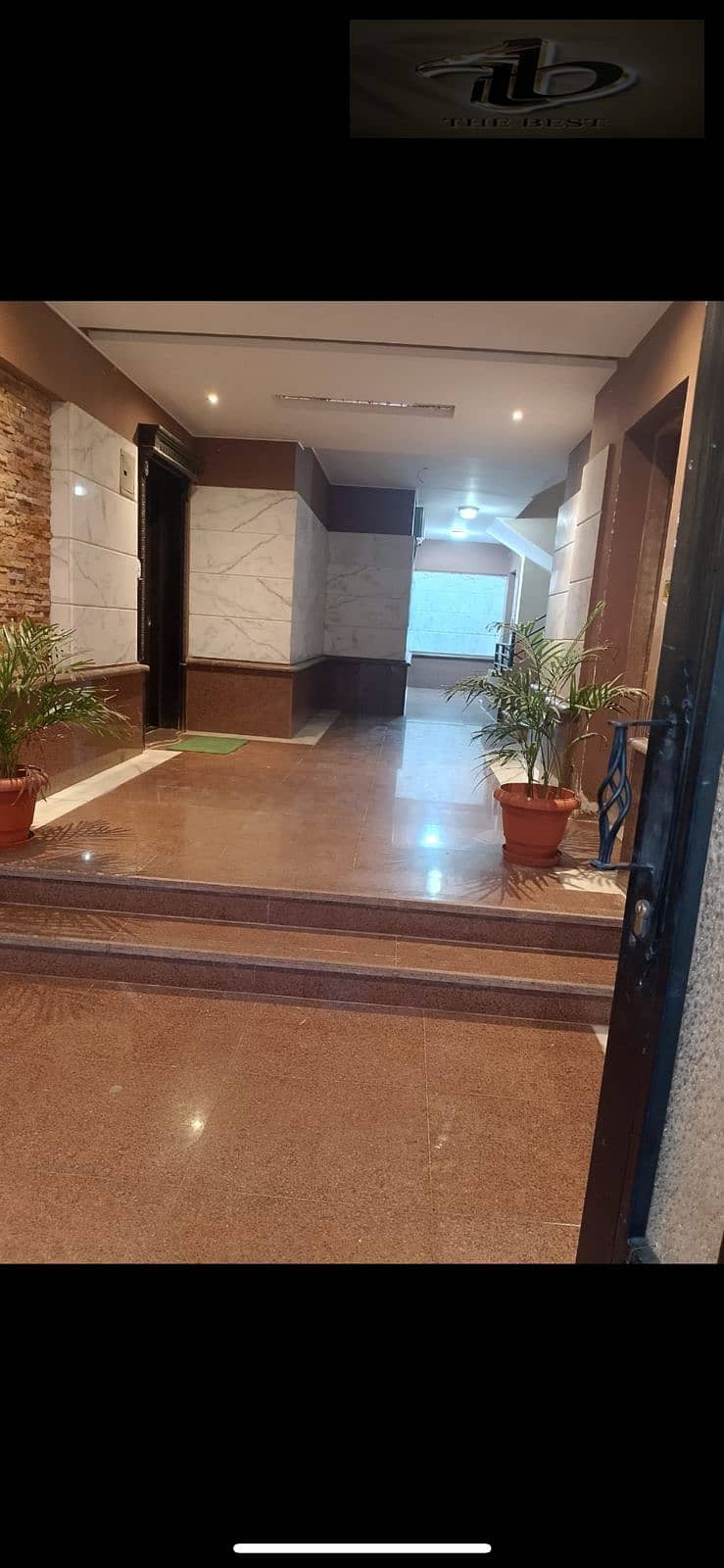 2 1e1d21fe-9db9-46a3-8e2a-e6e62b1fb8be. jpeg