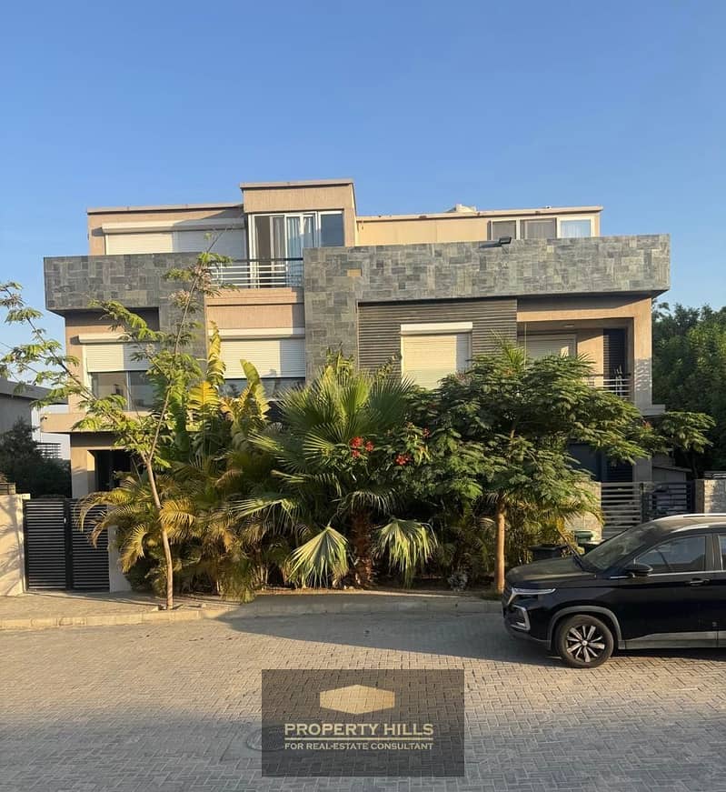 2 4dac237b-1e96-43e3-bb39-63ce308362b2. jpg