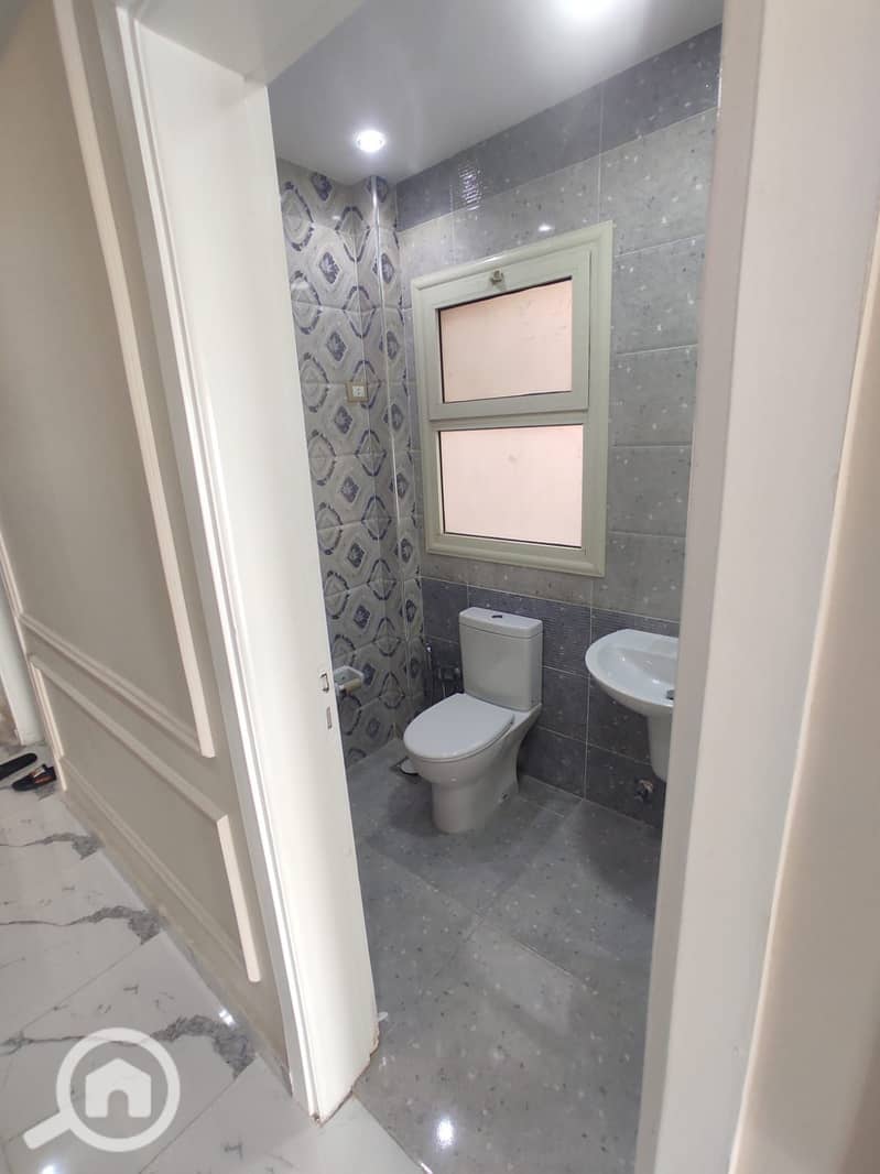 8 WhatsApp Image 2025-11-22 at 9.56. 48 PM. jpeg