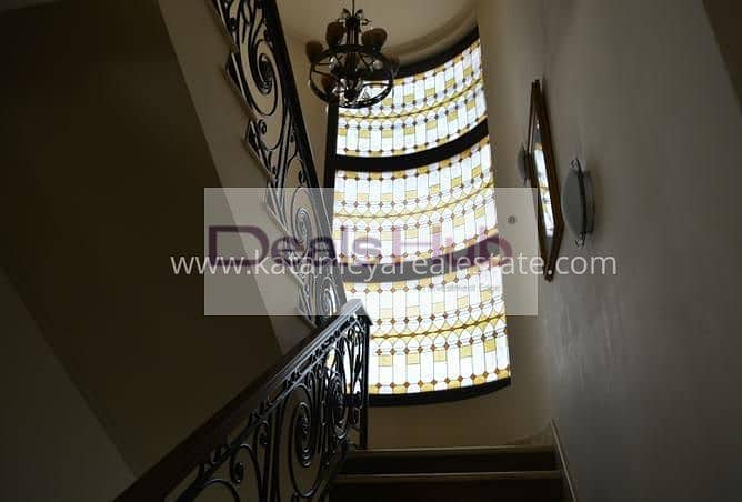 6 f8da9700-b92e-4c44-b78b-cf373c896c68. jpg