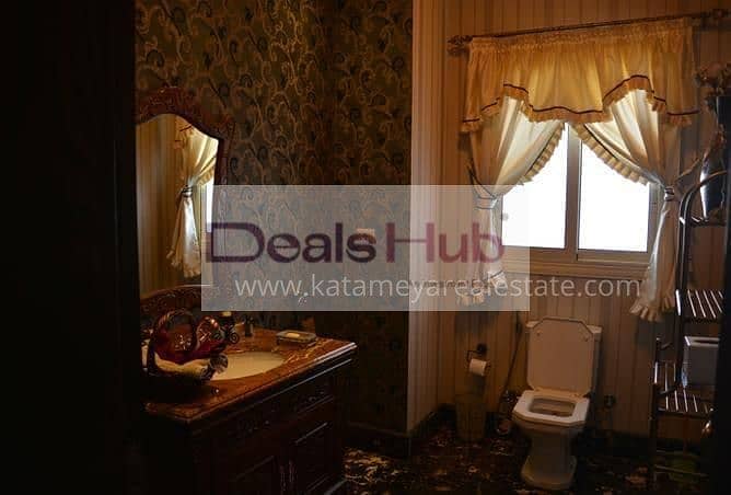 12 cf0bba6c-8b9f-4ab7-ad69-62a985459bcd. jpg